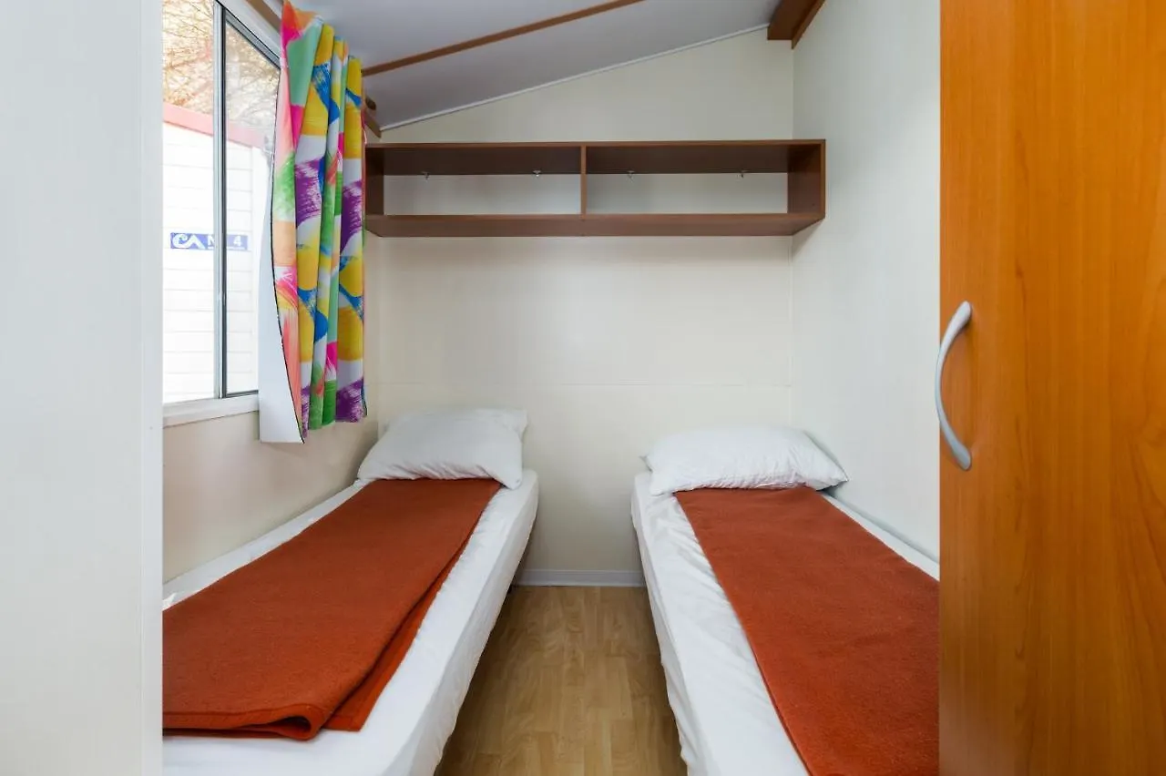 Camping Adria Mobile Homes In Brioni Sunny Camping Póla