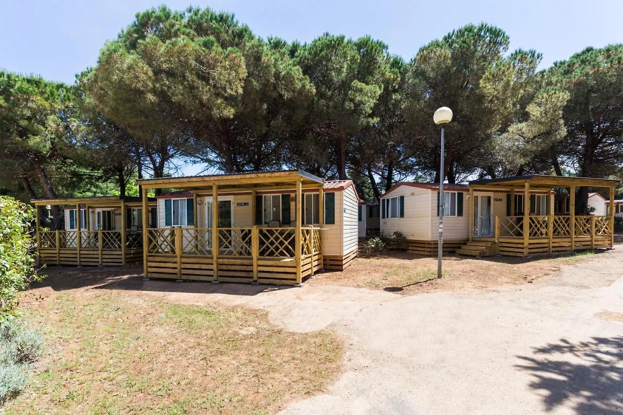 ** Kemping Camping Adria Mobile Homes In Brioni Sunny Camping Póla Horvátország