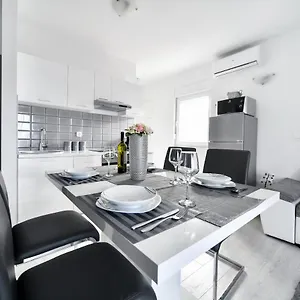Deluxe Franic Apartman